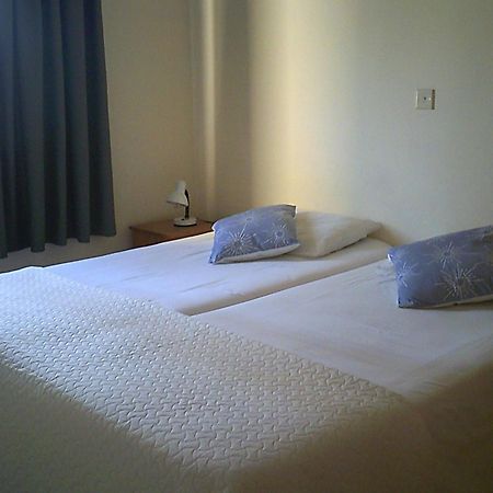 Panklitos Tourist Apartments 파포스 외부 사진