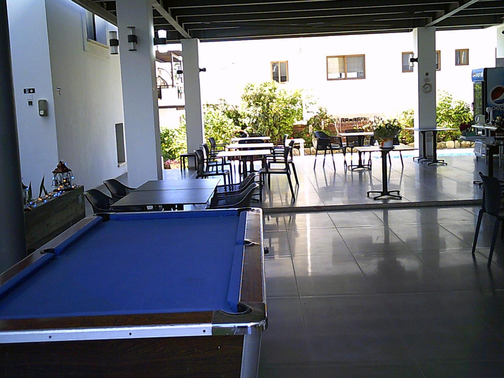 Panklitos Tourist Apartments 파포스 외부 사진
