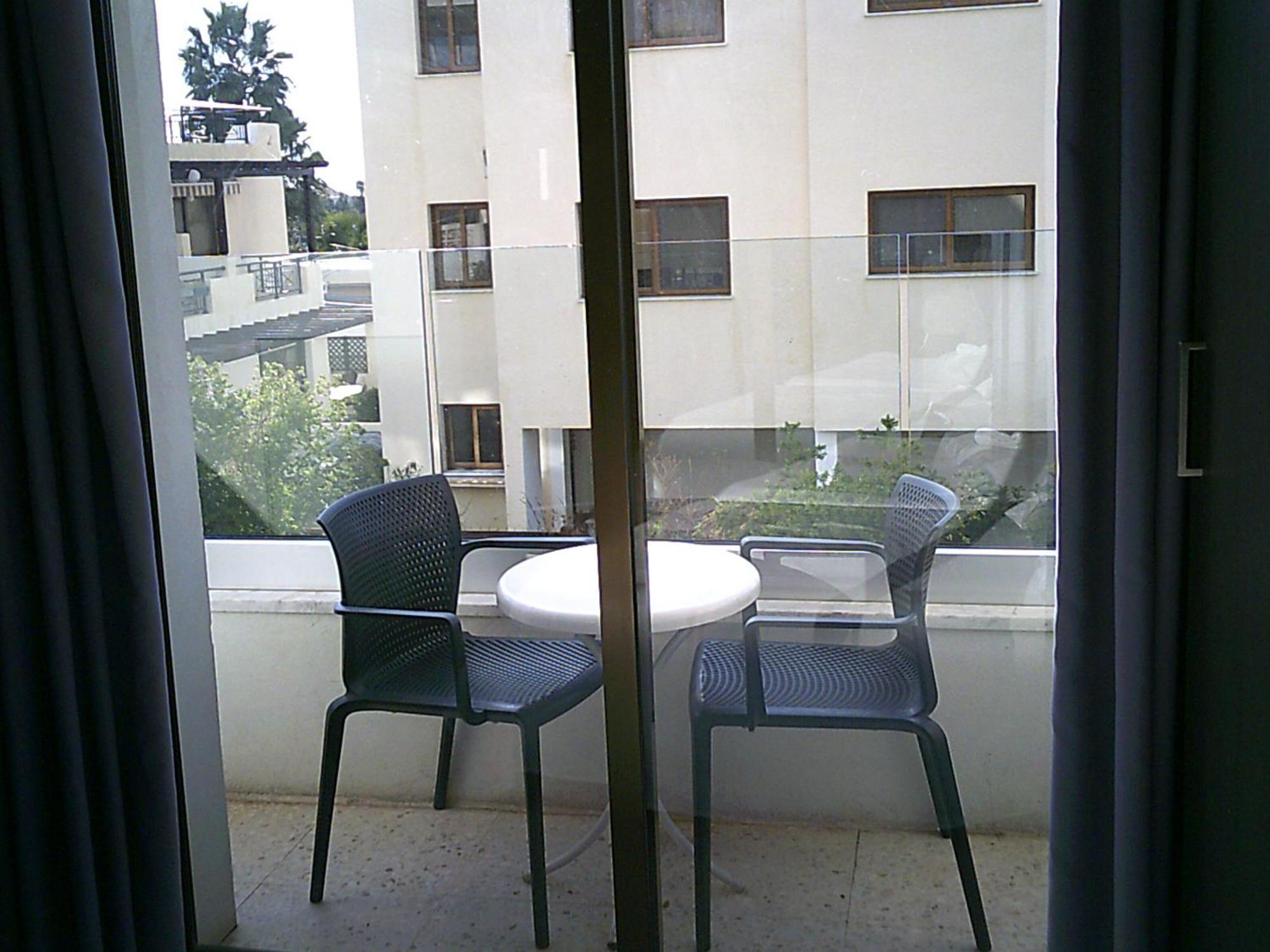Panklitos Tourist Apartments 파포스 외부 사진